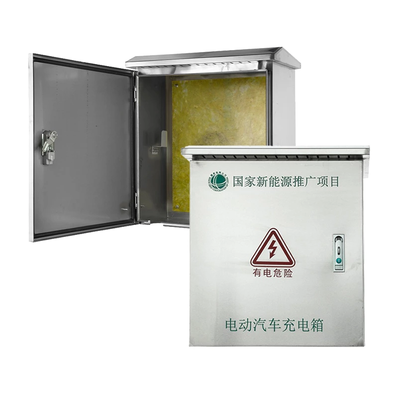 Caixa de proteção para carregador de veículos elétricos em aço inoxidável com trava.